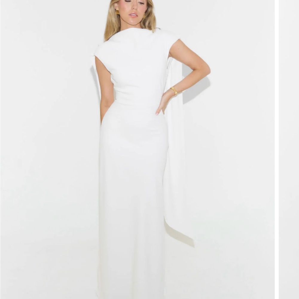 Odd Muse - The Ultimate Muse Drape Maxi Dress - Size Small